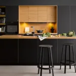 Dunkle Und Schwarze Küchen Mit Holz: Zeitlos Und Modern